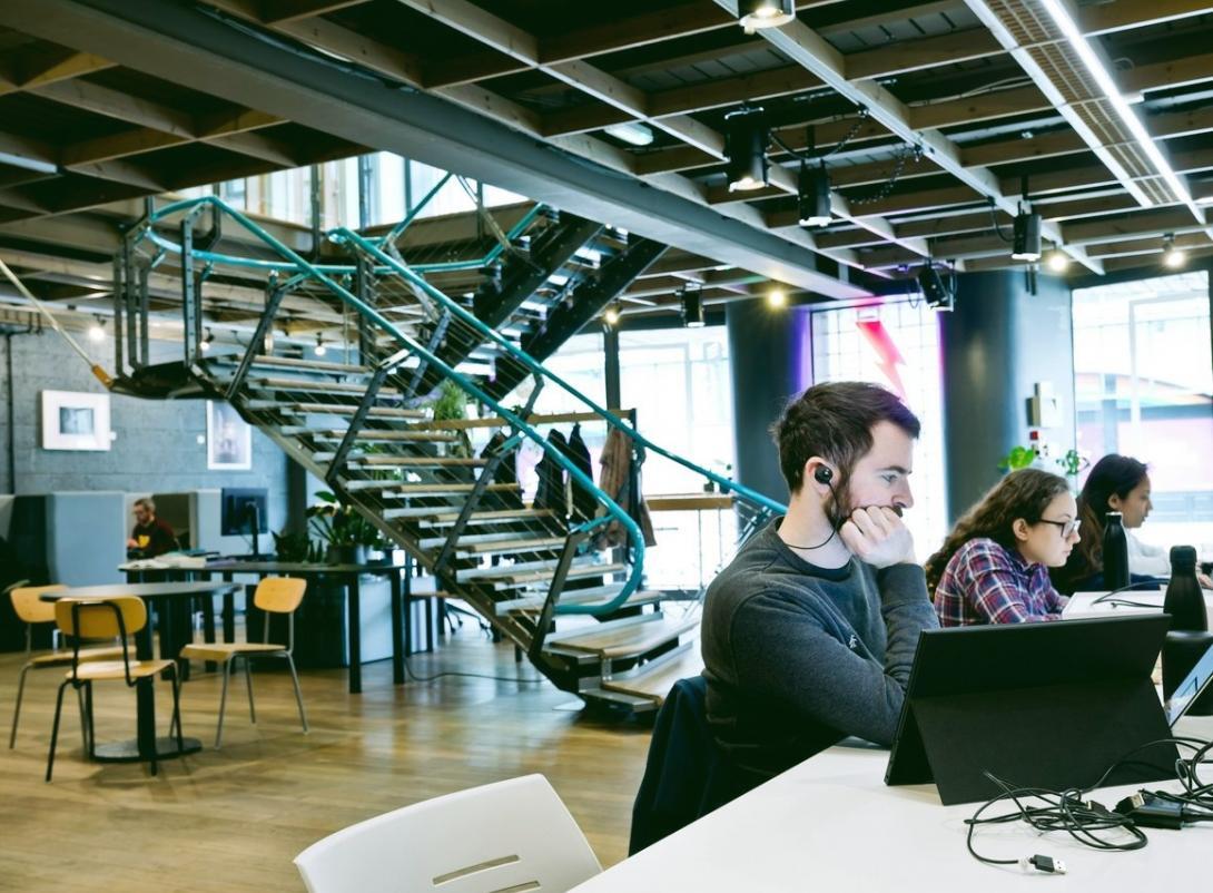 Interacción en vivo durante sesión educativa